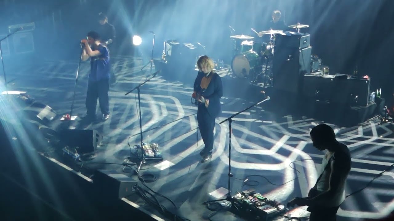 Fontaines D.C. live at L'Olympia - Paris - 11 avril 2022 - Full Show