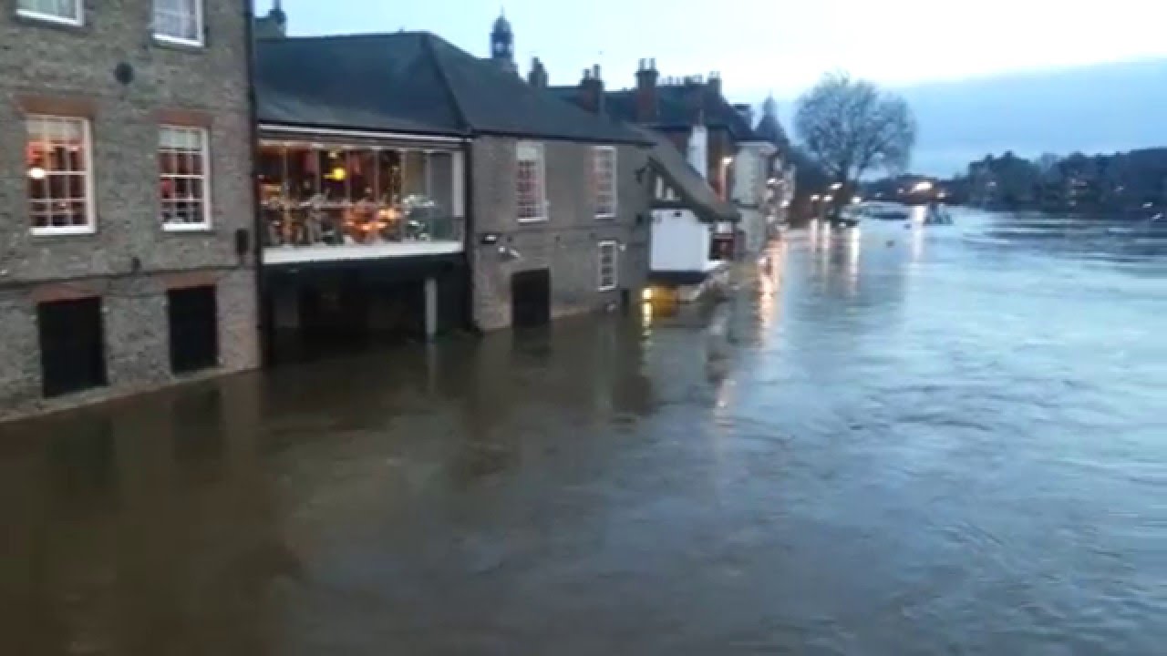 York floods video footage December 2015.