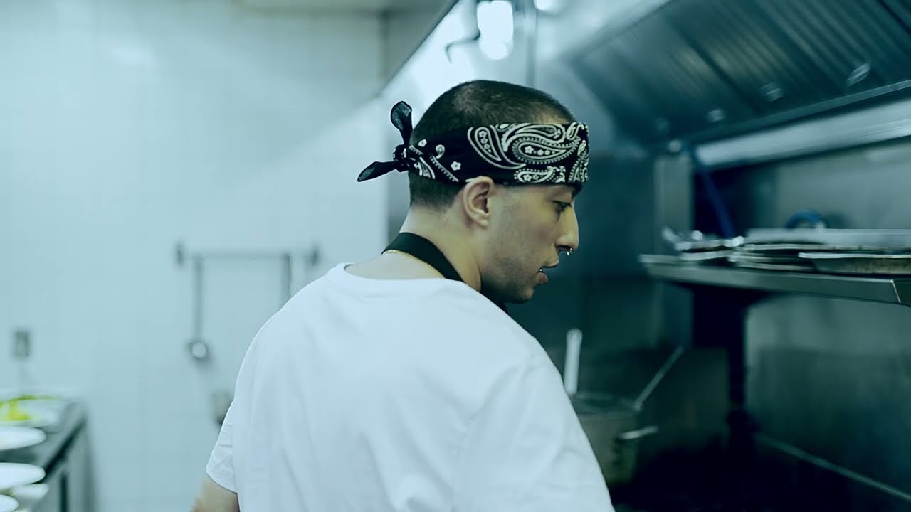 Young Emotion - Runner (Official Video)