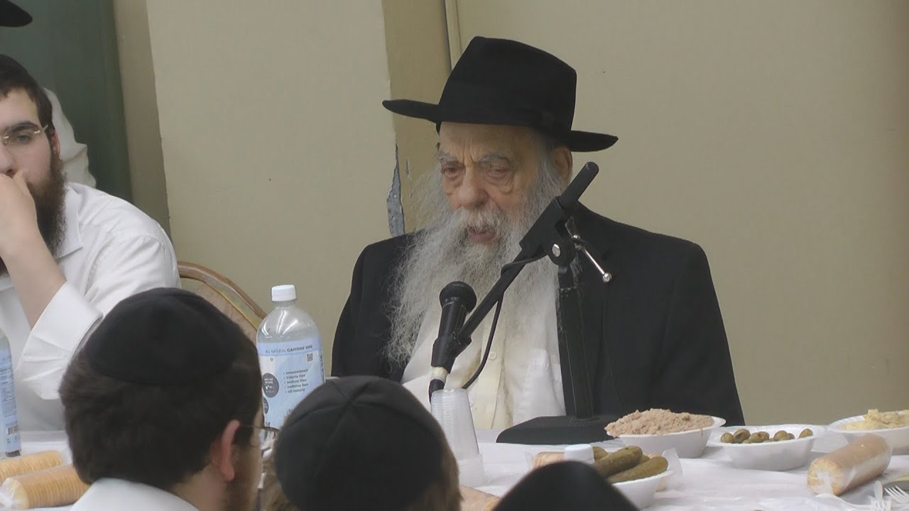 התוועדות לכבוד שבועות הרב יואל כהן שנת תשע