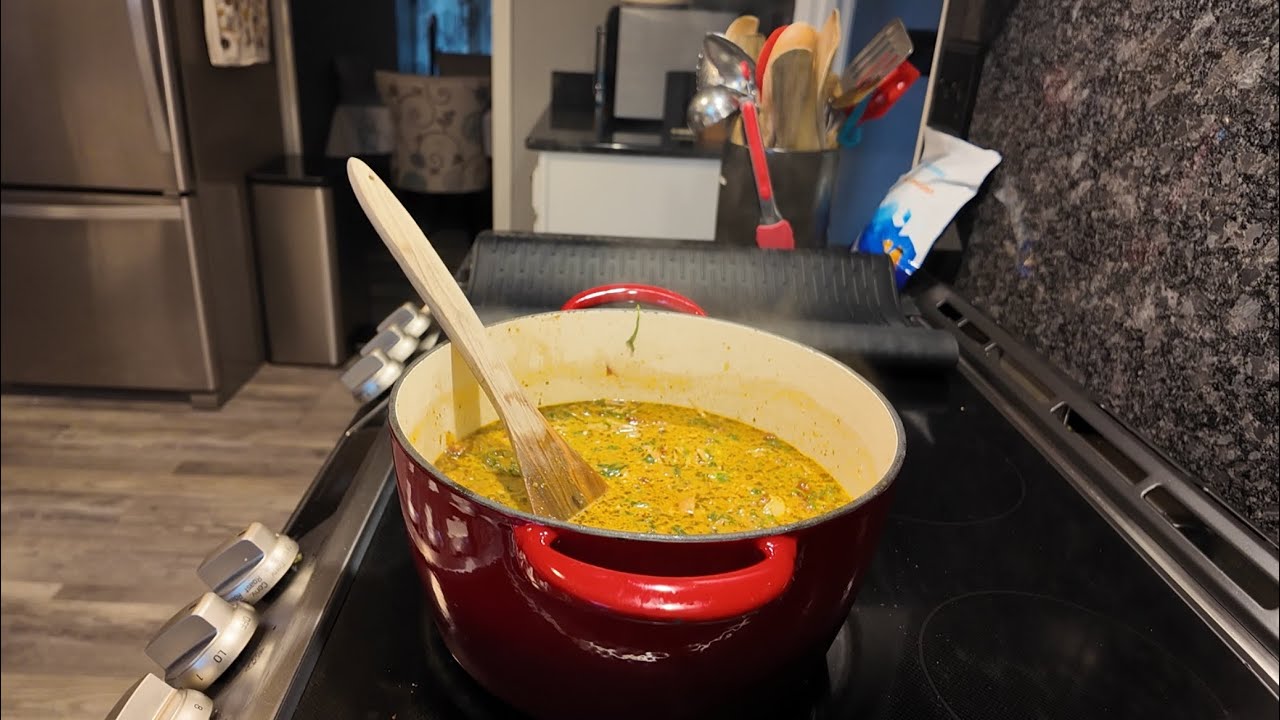Come Cook Marry Me Chicken Soup With Me on a Cold Sunday