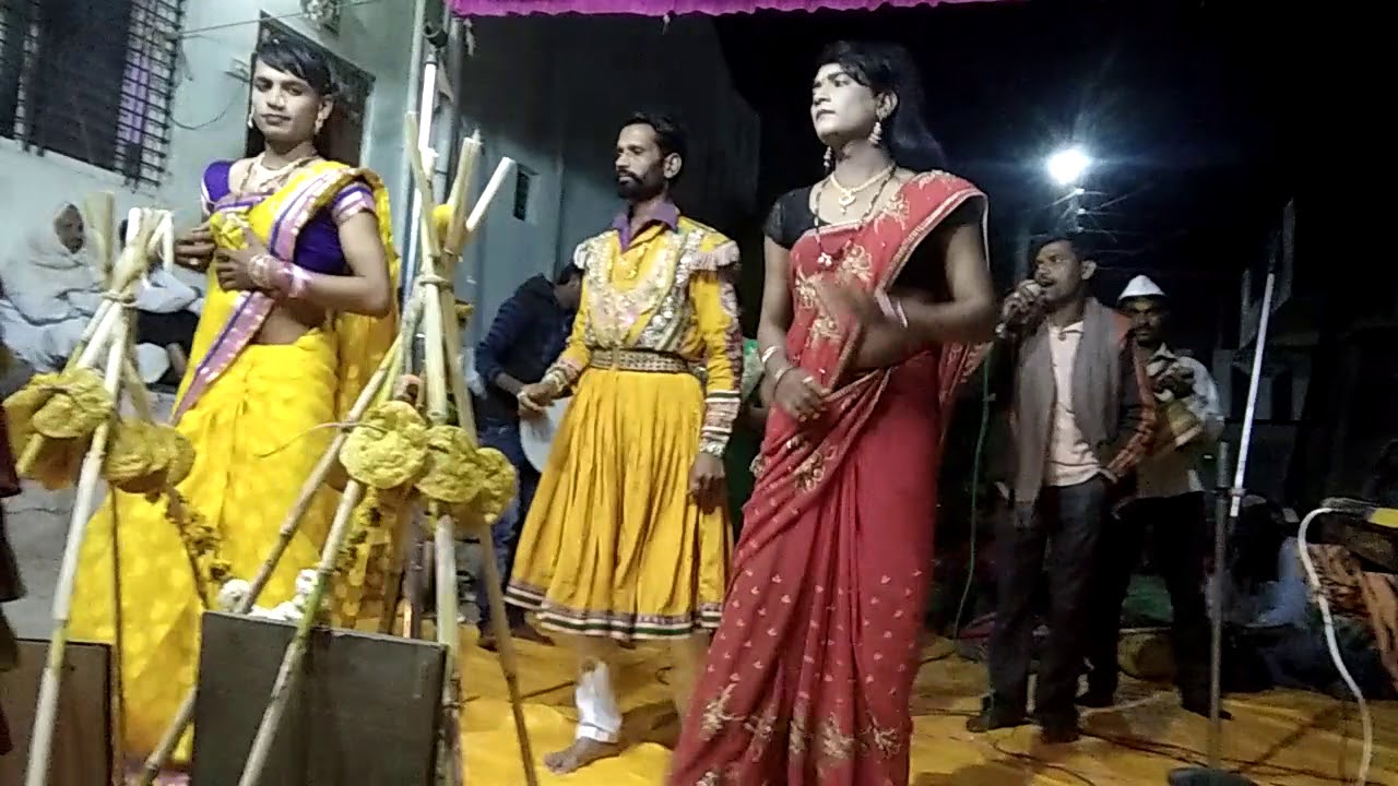 अल्काताई सह भाऊराव वीर यांनी गायलेली ही कोकिळा