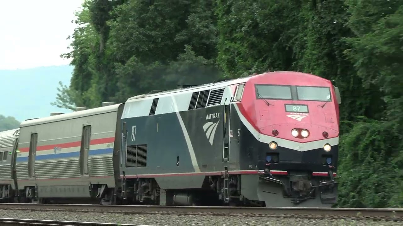 [4K] NS Middle Division at Cove: CN Power, Amtrak Phase 7, and Double Heritage Units