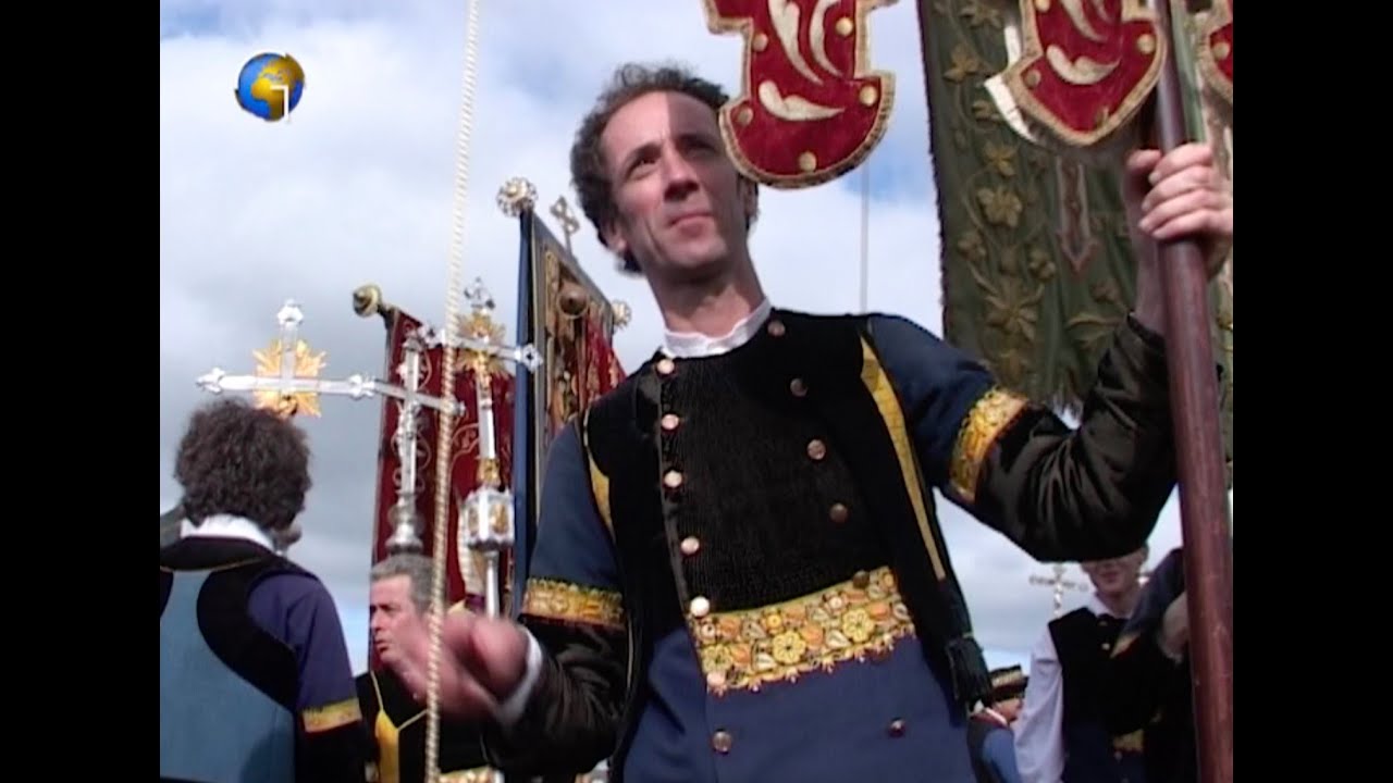 LA GRANDE TROMENIE DE LOCRONAN. Journée du 8 juillet 2001.