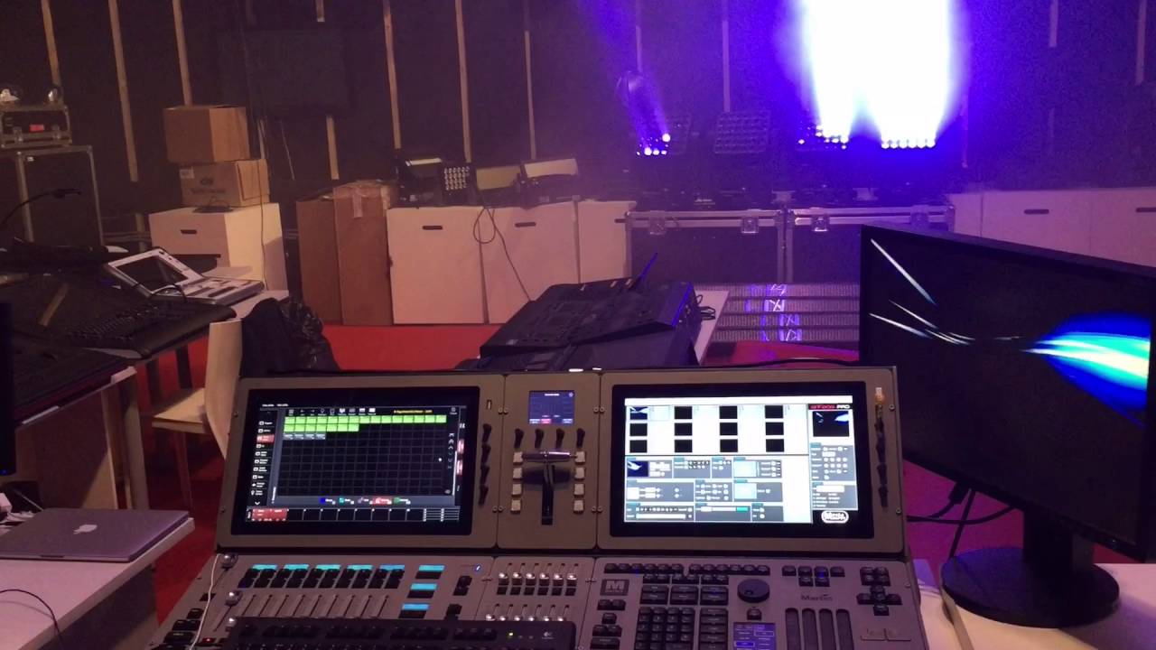 Martin M6 Console + Arkaos Media Master Pro