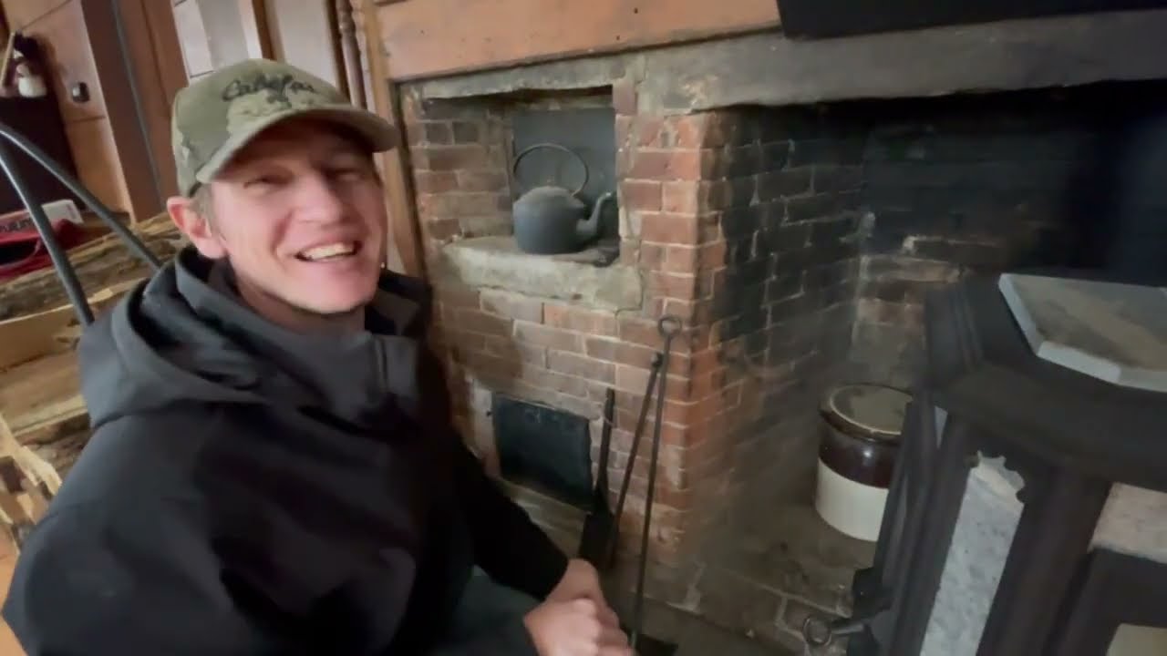 1760 Colonial fireplace tour