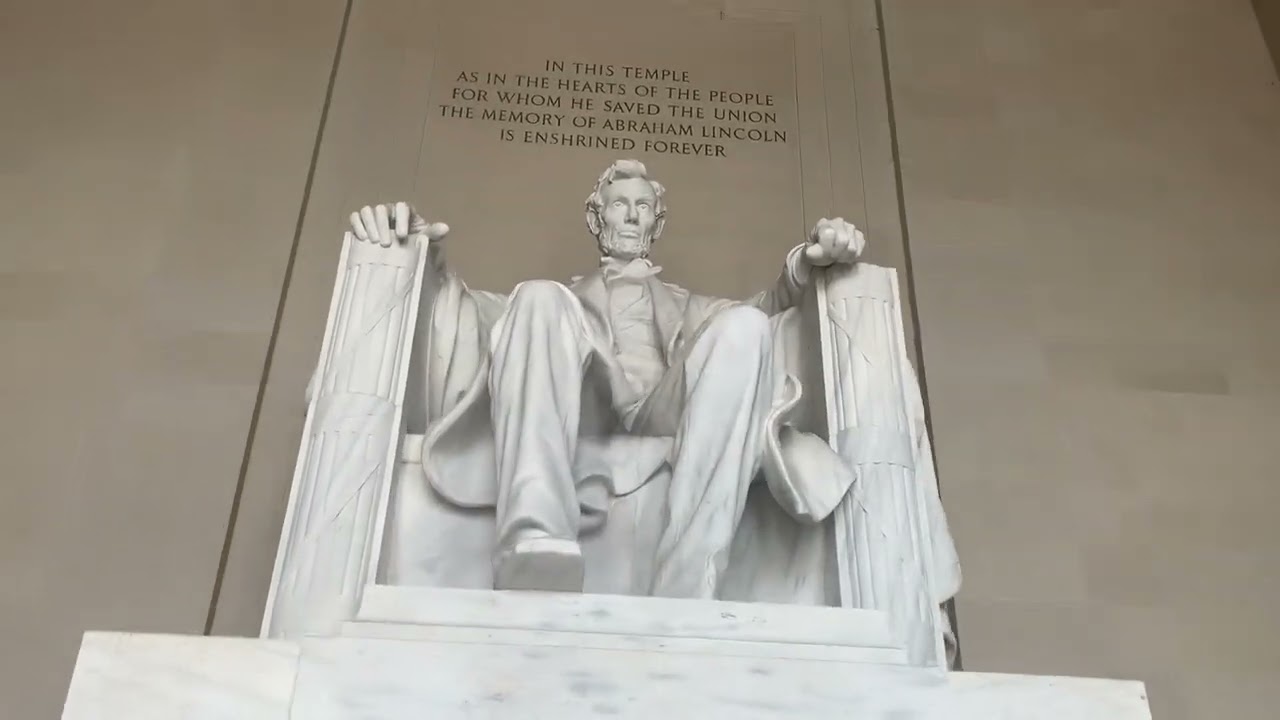 Step into History: Exploring the Lincoln Memorial - Majestic Marble Statue in Washington, USA 🇺🇸🏛️