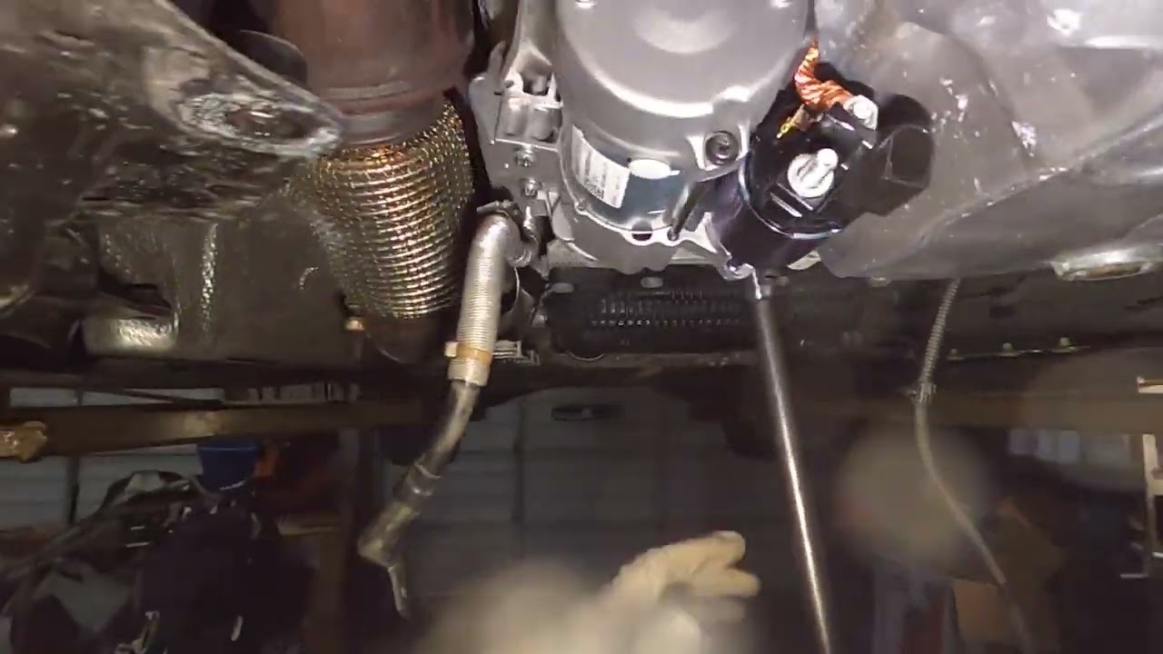 2020-2022 BMW X7 Engine Starter Replacement