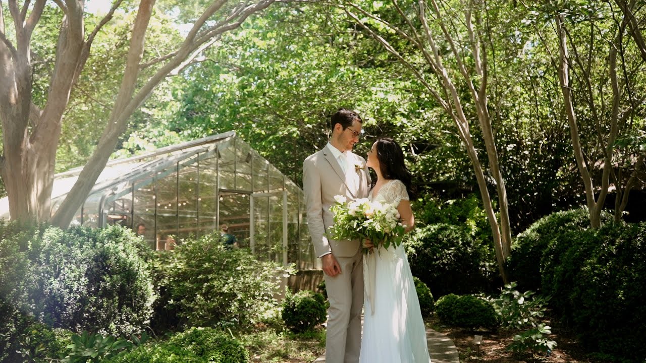 Could You Imagine Your First Dance Being By A Pool In A Beautiful Garden? | Georgia Wedding Video