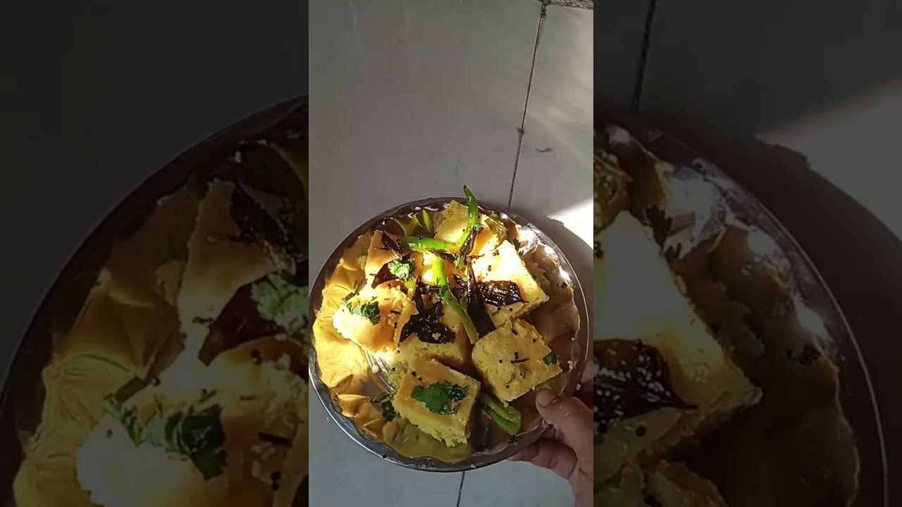 besan ka dhokala 😘🤤🍲 try this recipe so yummy 🍮👌🏼