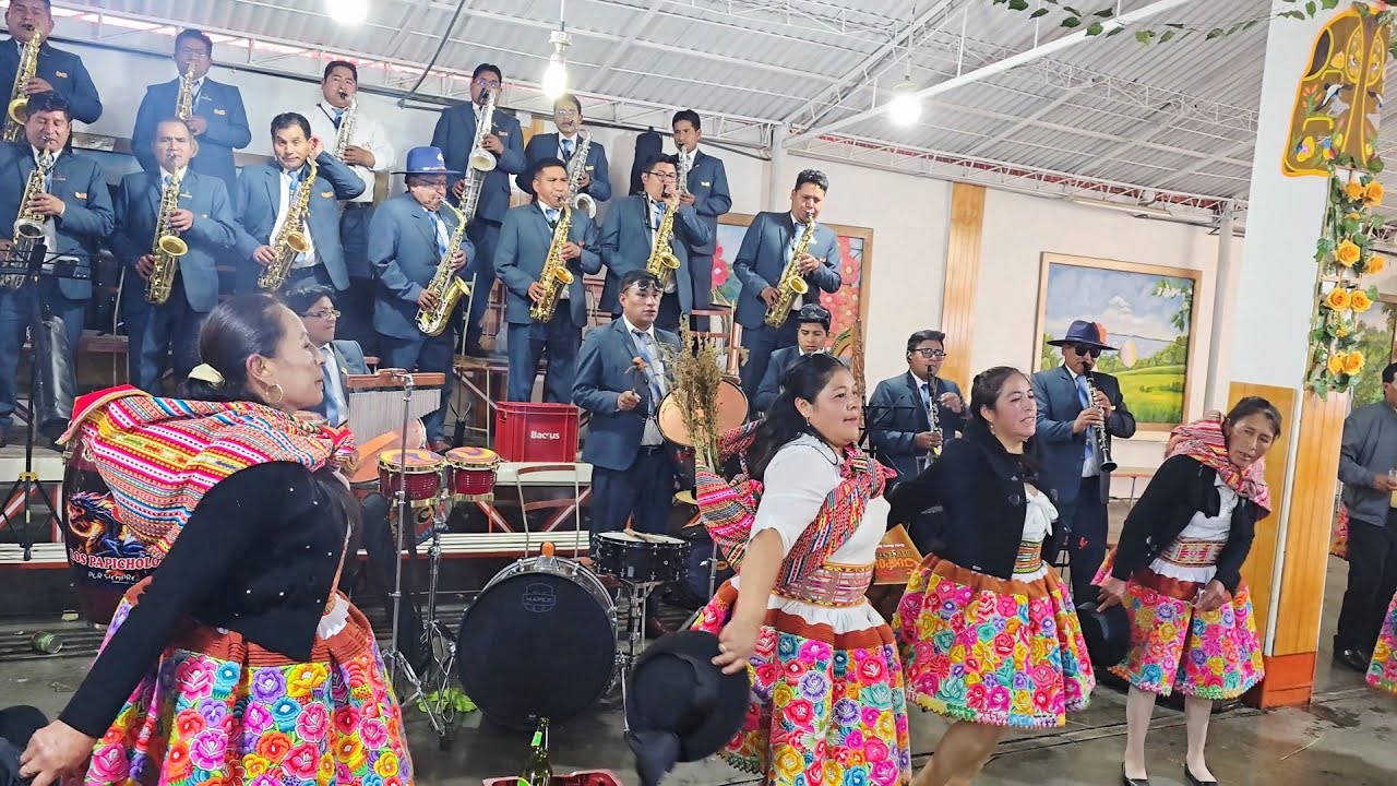 GUAPOS DEL CENTRO 2025 - Santiago de la familia Siuce Perú y sus Chicas Chocolate