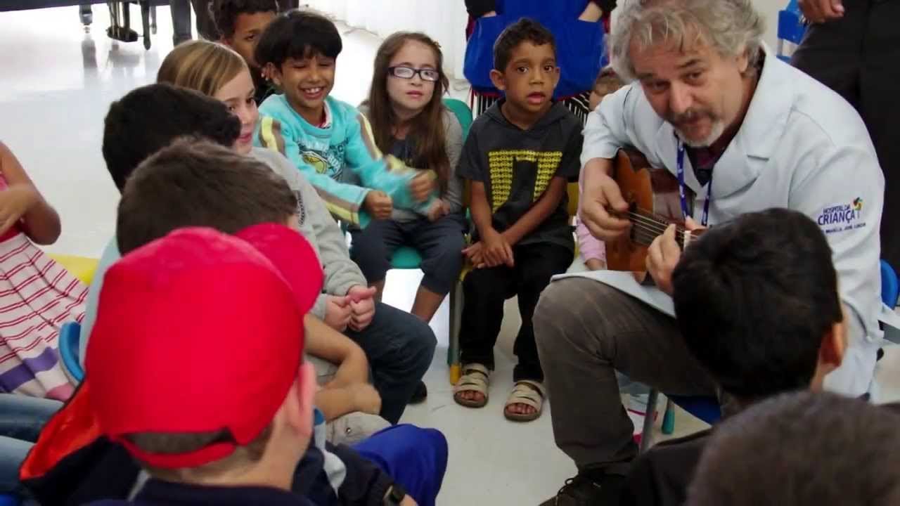Médicos enxergam resultado de musicoterapia no combate à dor - Fantástico - TV Globo 22/12/2013