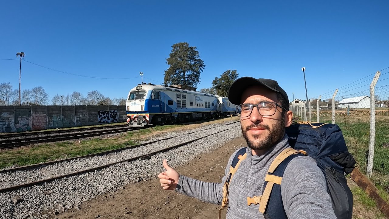 VIAJANDO EM UM TREM DE LONGA DISTÂNCIA DA ARGENTINA