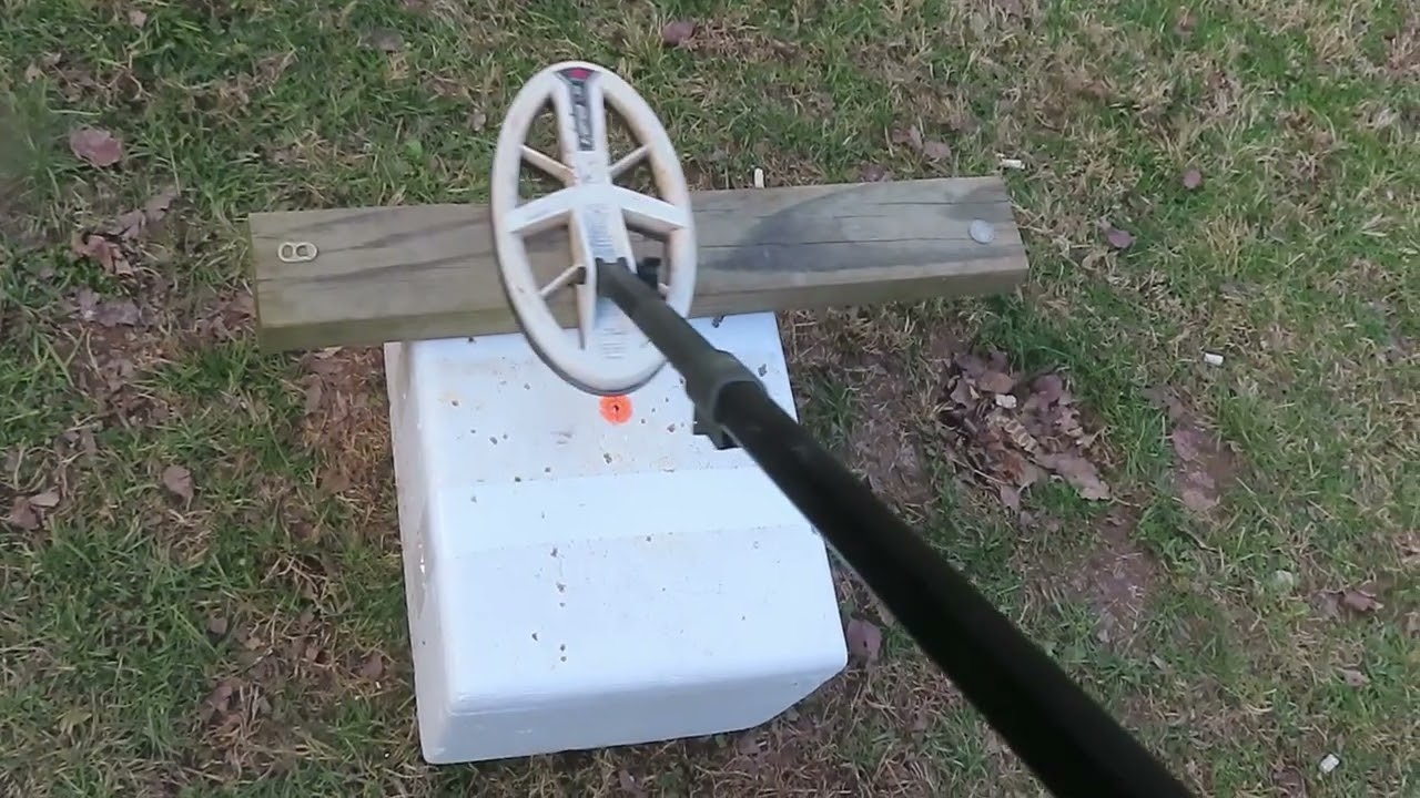 Катушка Deus 2 HF2 — 2 возможных способа отличить квадратный контакт от монеты в 5 центов.