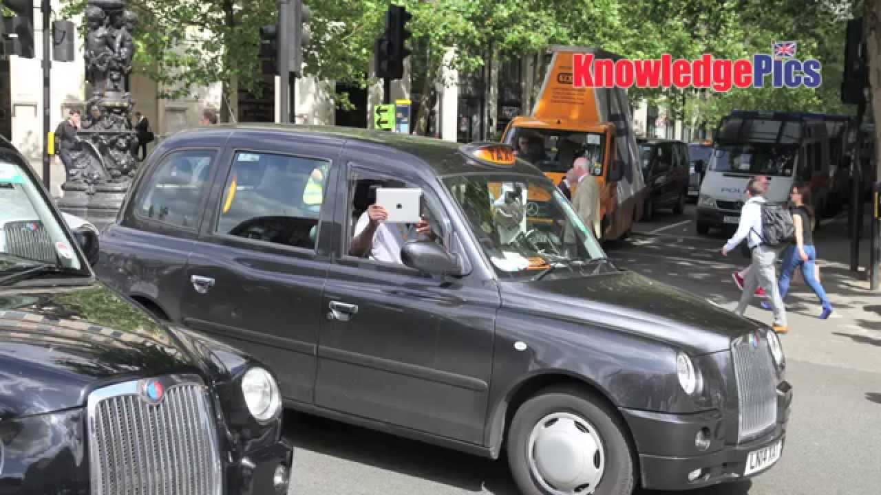 London's LARGEST Taxi Drivers Demonstration EVER. KnowledgePics.com