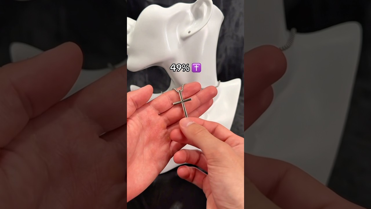 Don&rsquo;t be basic. Stand out✝️🦇 #opiumcore #alt #goth