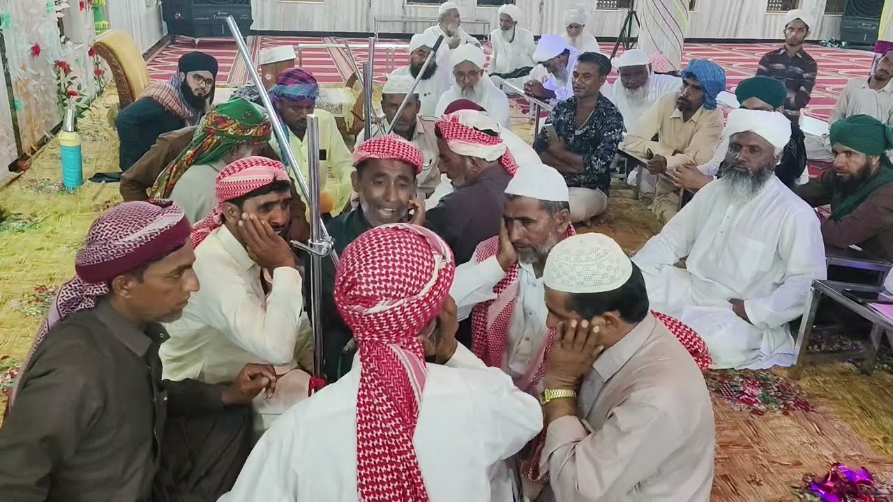 12रबी-उल-अवल पर *कच्छीयो* द्वारा पङा हुआ सिन्धीमौलूद @Mraamir_821 