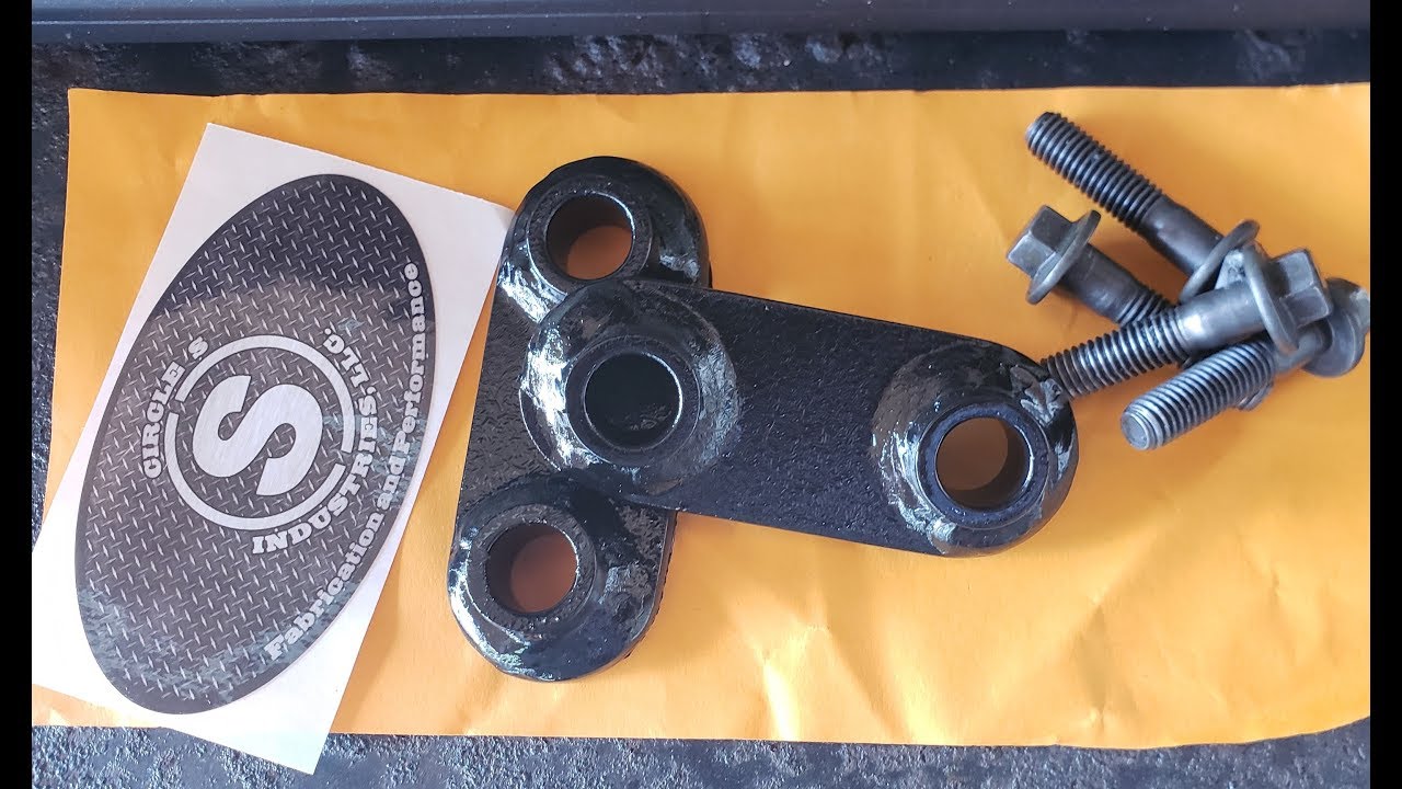 Jeep Cherokee XJ gets hood spacers. Circle S Industries.