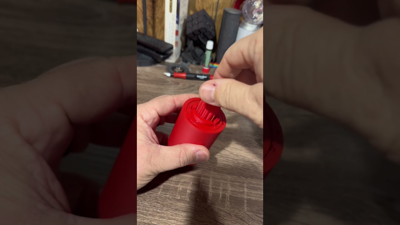 3D printed print-in-place puzzle!  Found this on Printables and had to give it a shot.  #puzzles