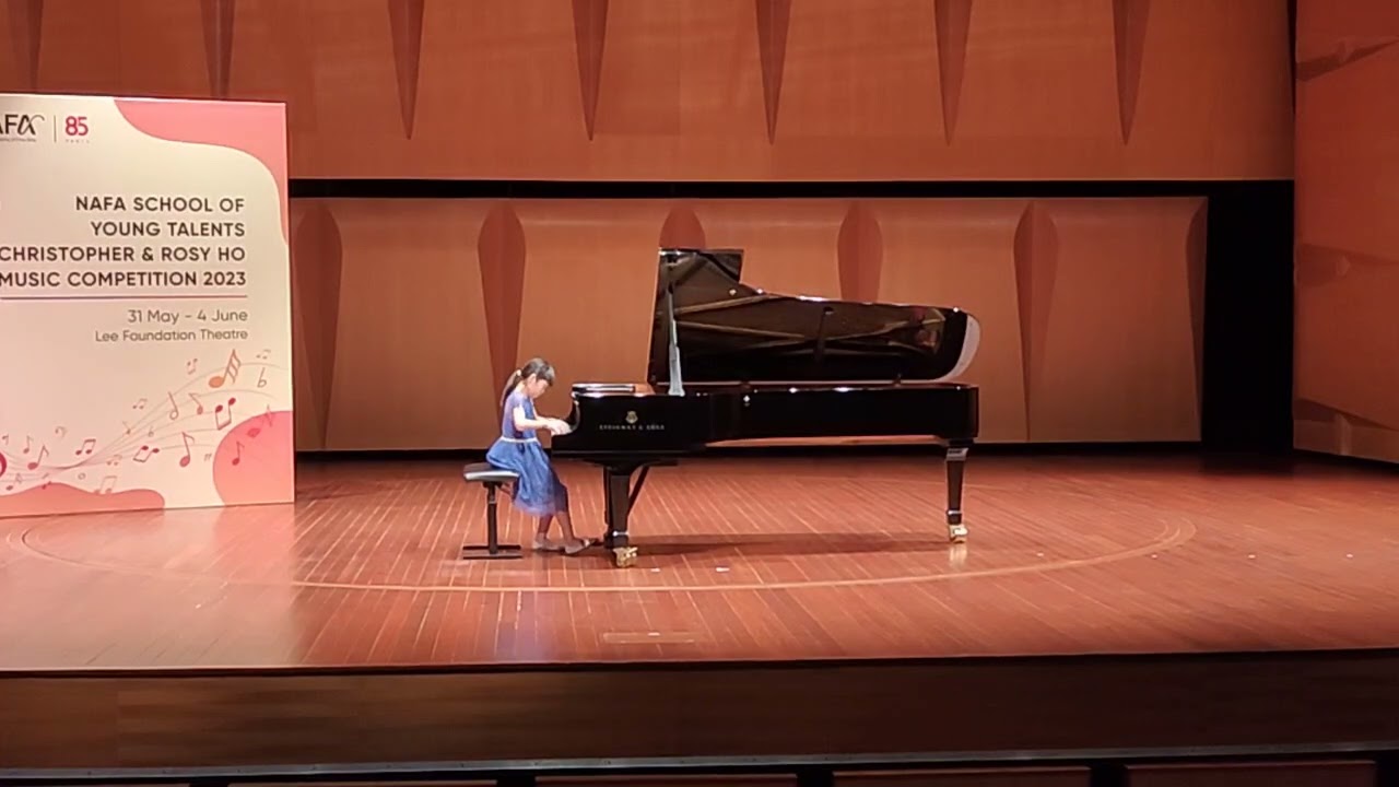 Elinor Sim (9): Haydn Sonata in C# minor Hob 36 Mvt 1 and Debussy Arabesque 1