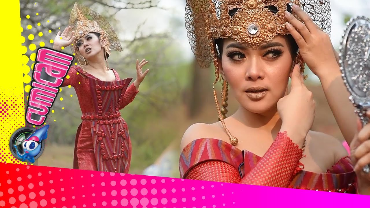 Jadi Roro Jongrang Syahrini Teriak Awwww - Cumicam 09 Agustus 2015