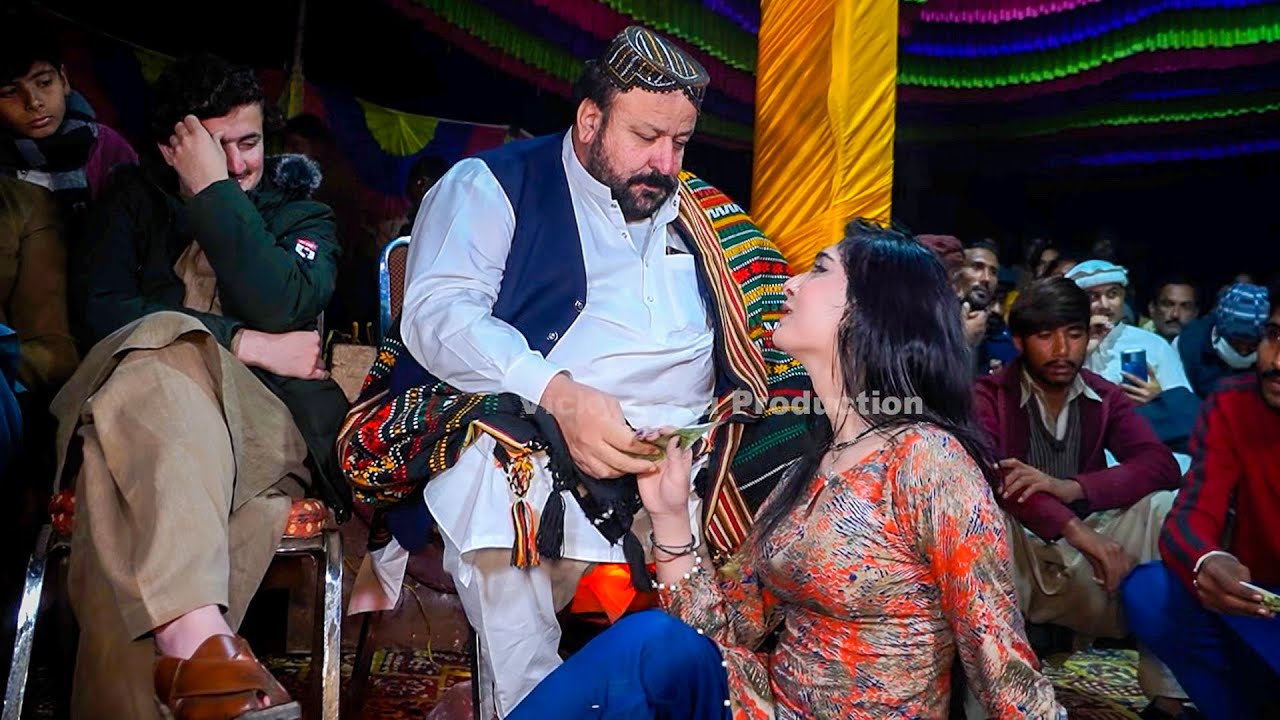 Maham Gee Mujra Dance Performance 2023 | Vicky Babu Production