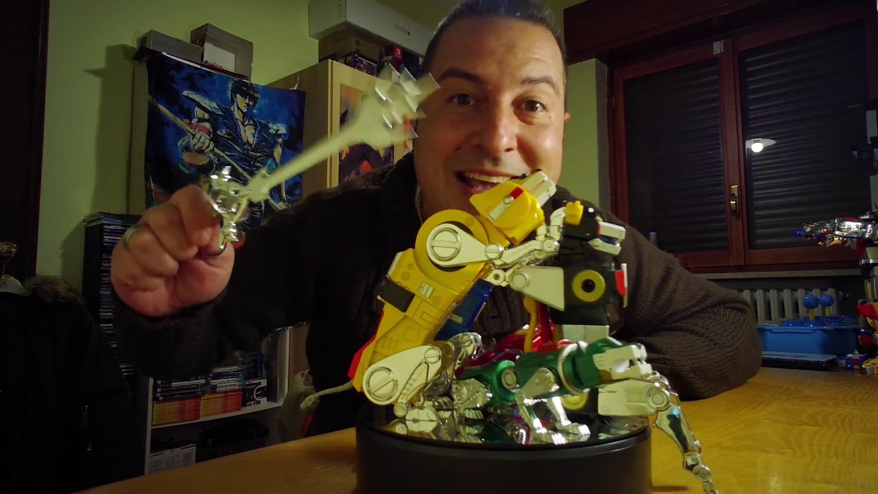 Recensione unboxing voltron golion Defender of the Universe toynami 30th vs bandai gx-71 robot