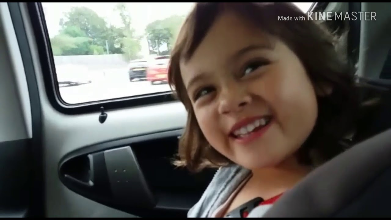 Filipino-Czech family: Grocery shopping at Tesco with wife and daughter