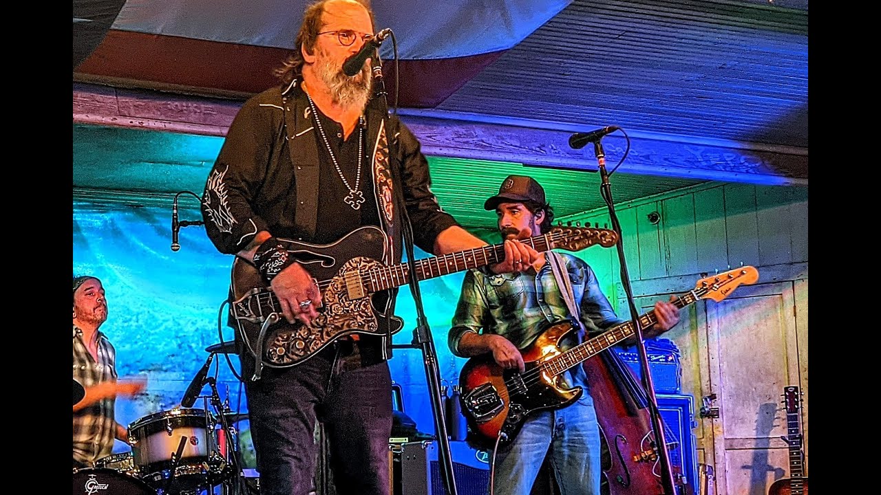Steve Earle  - Transcendental Blues, Gruene Hall, TX June 24, 2022