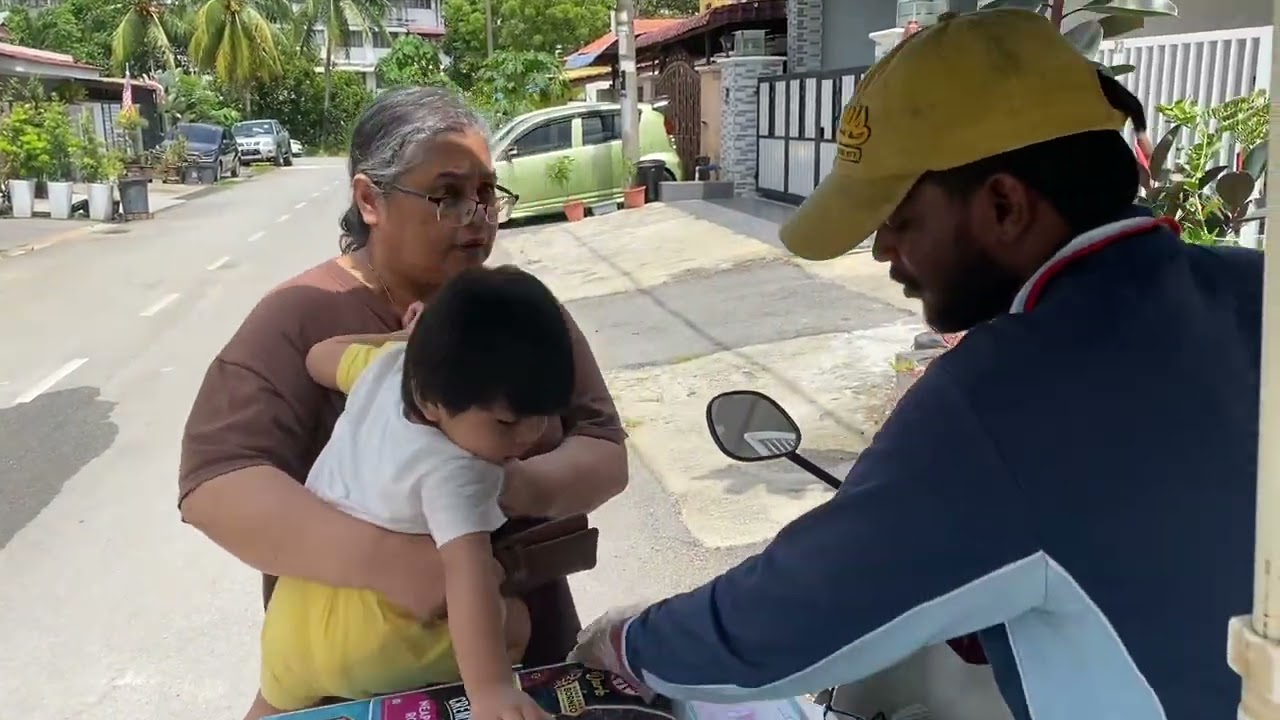 Grandma Belanja Ice-cream
