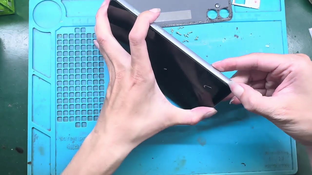 Thay màn sam sung galaxy a05- Hướng dẫn tháo máy thay màn sam sung A05
