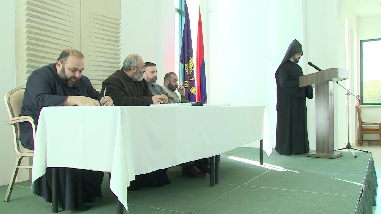 Վարդապետական թեզի պաշտպանություն Մայր Աթոռ Ս. Էջմիածնում