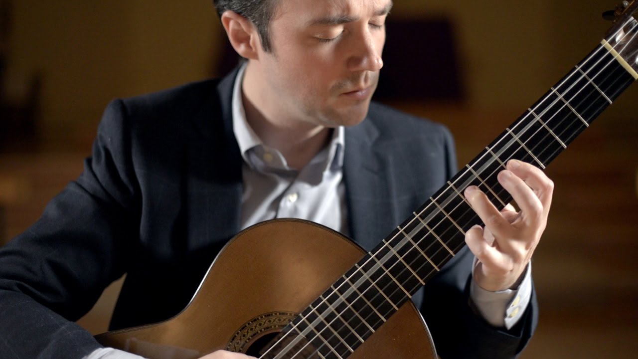 Dionisio Aguado - Introduction and Rondo no. 2 Op. 2