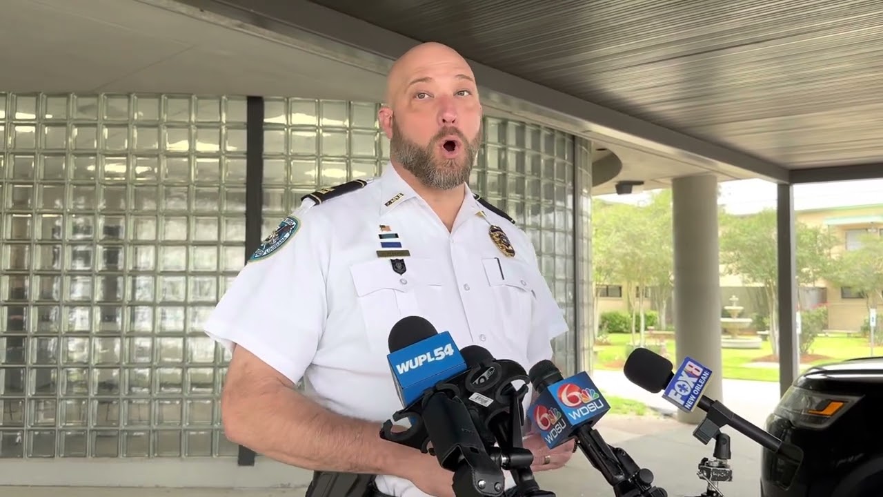 JPSO provides update after deputy shot  man wanted in connection with armed robbery investigation.