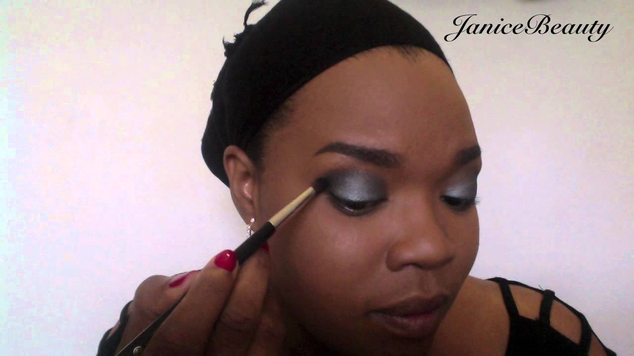 Comment Faire Un Smoky Eyes