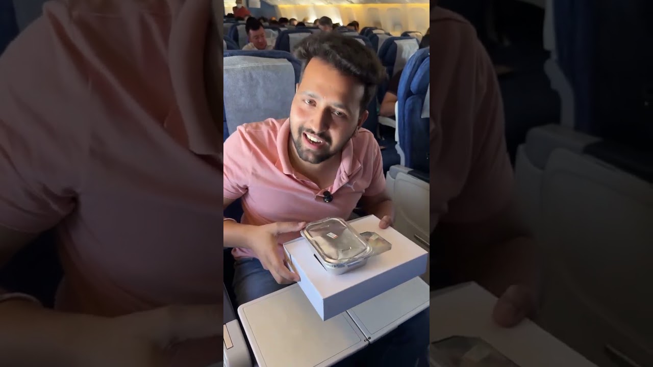 The Food Of UZBEK AIRWAYS 🛫😱 #shorts
