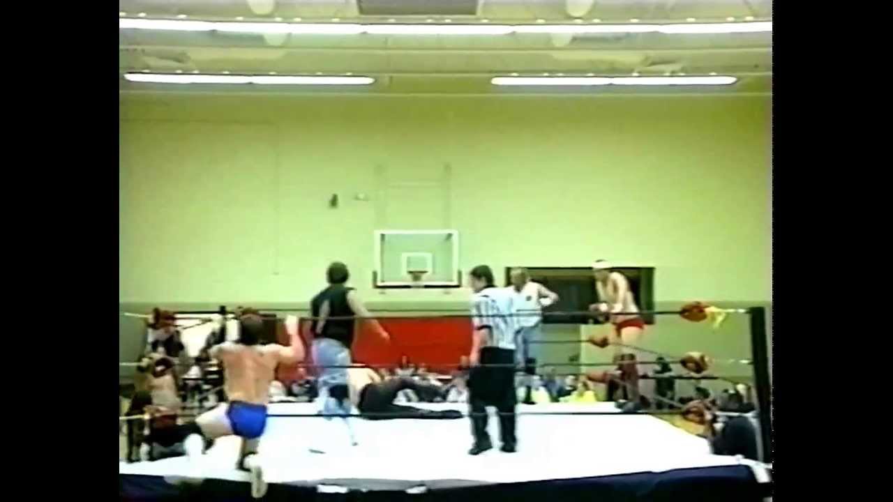 UCW 6/12/2004: Robert Gibson, Scott Magnum & Justin Rhodes vs. The Barbarian, Nitro & Chainsaw