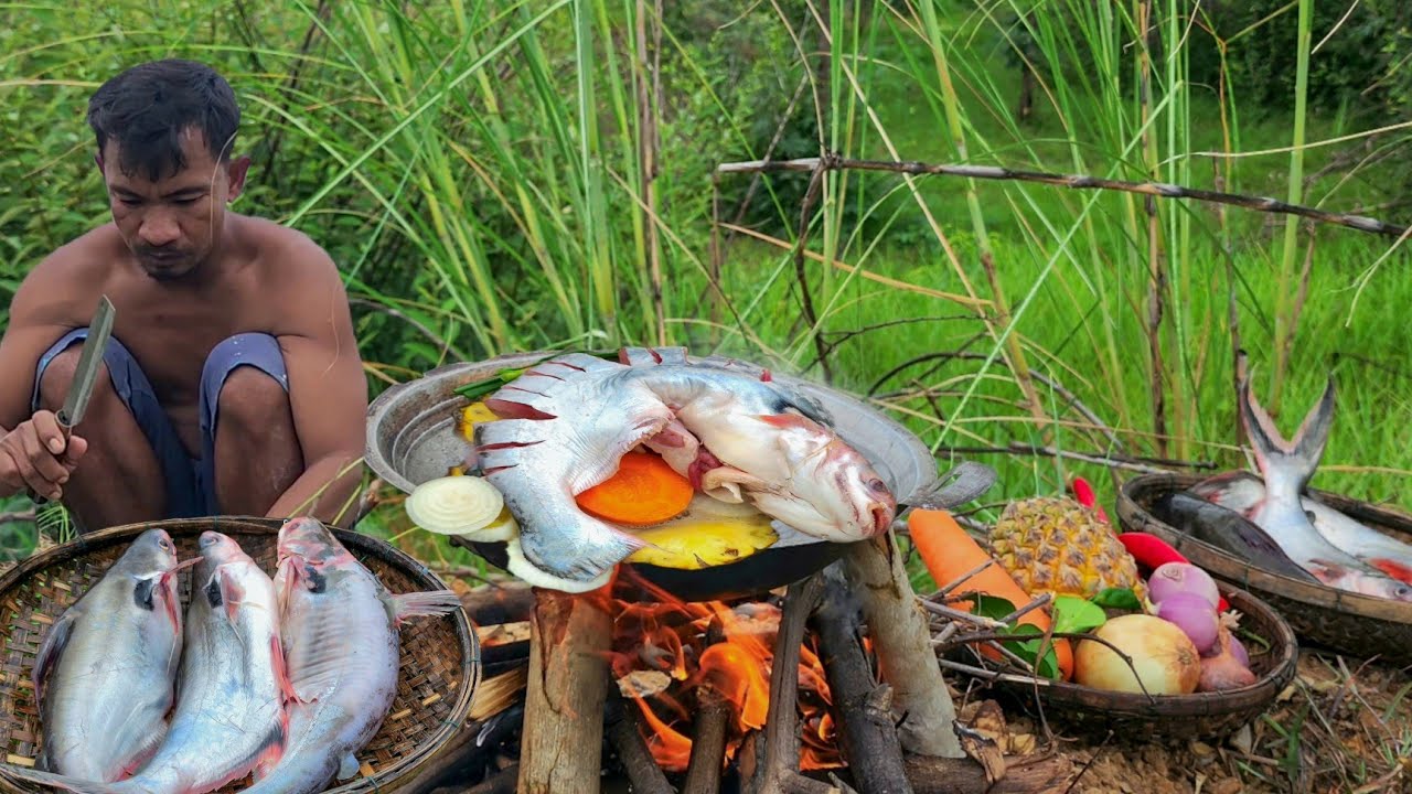 Cooking Fish in the Wild | Traditional Lake Fishing & Forest Cooking #fish #cooking #fishrecipe