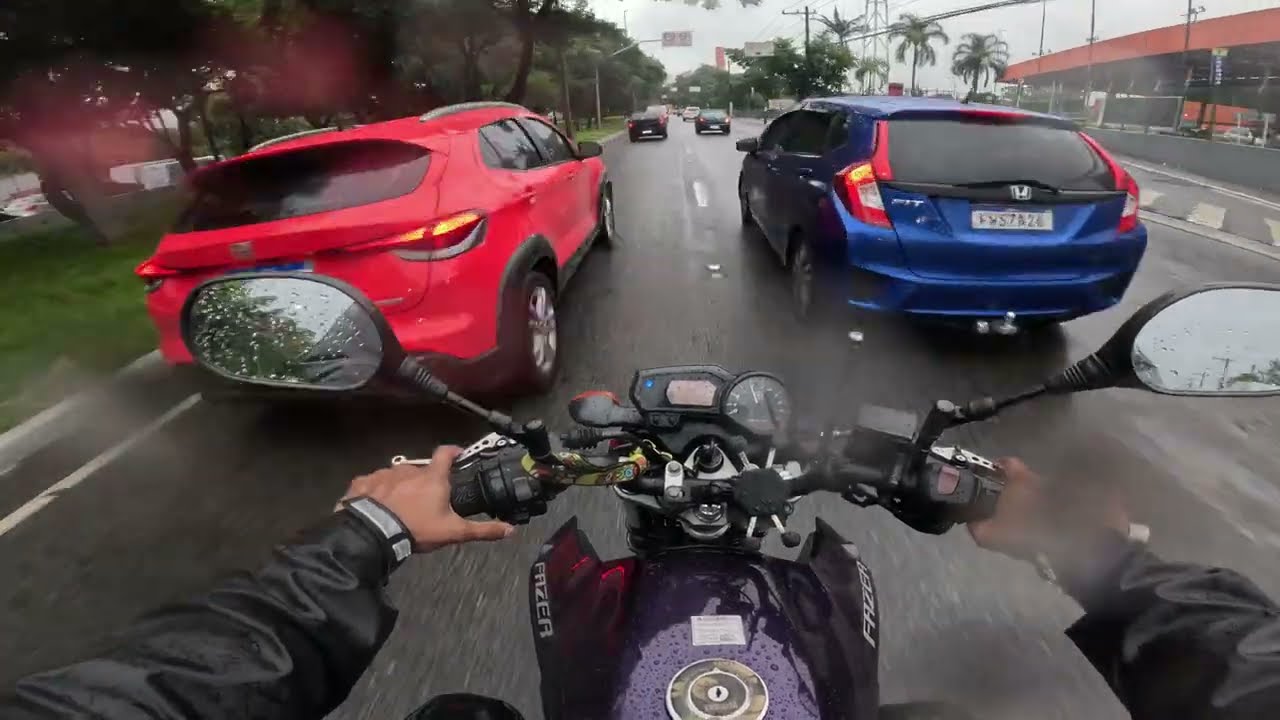 Só Chove em São Paulo !  2 semanas sem parar 😮
