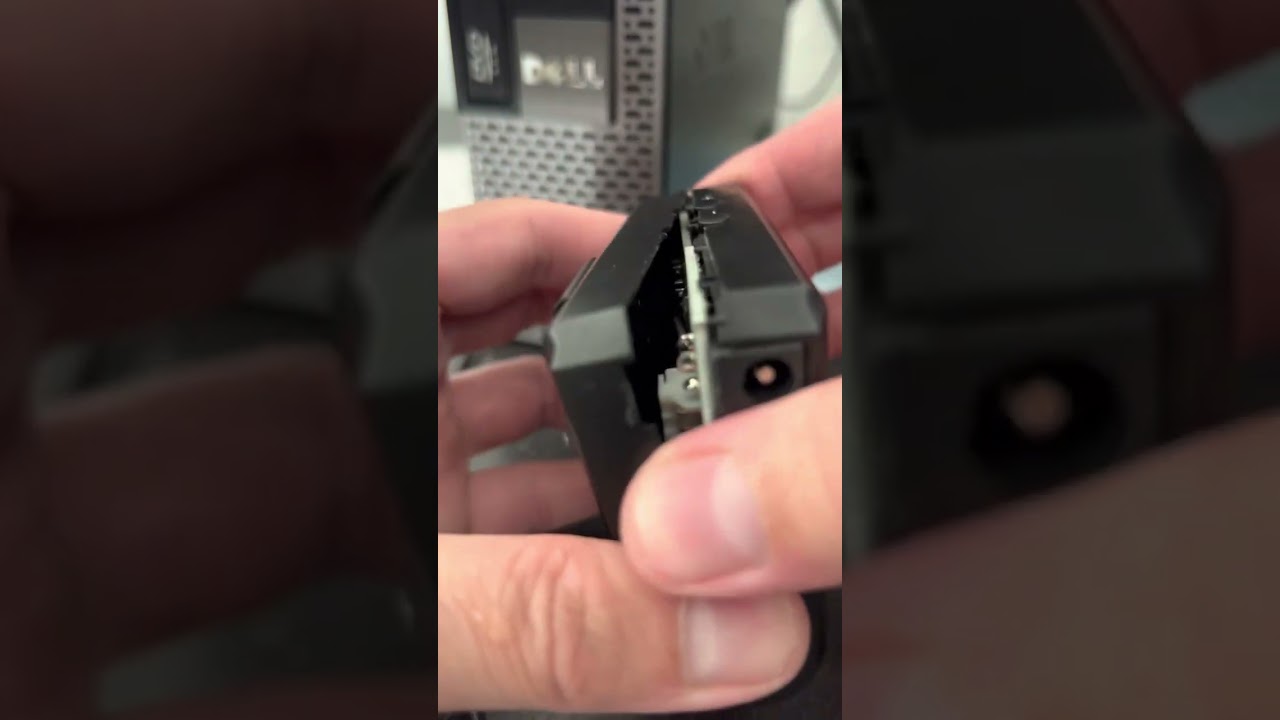 Ultra Light Optics Replace Battery Open