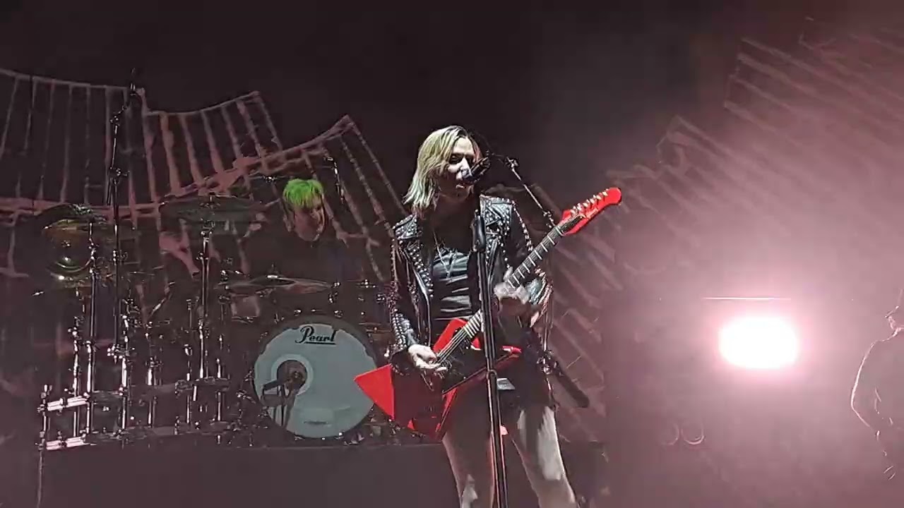 Halestorm (live) - The Steeple - Hydro, Glasgow 2022