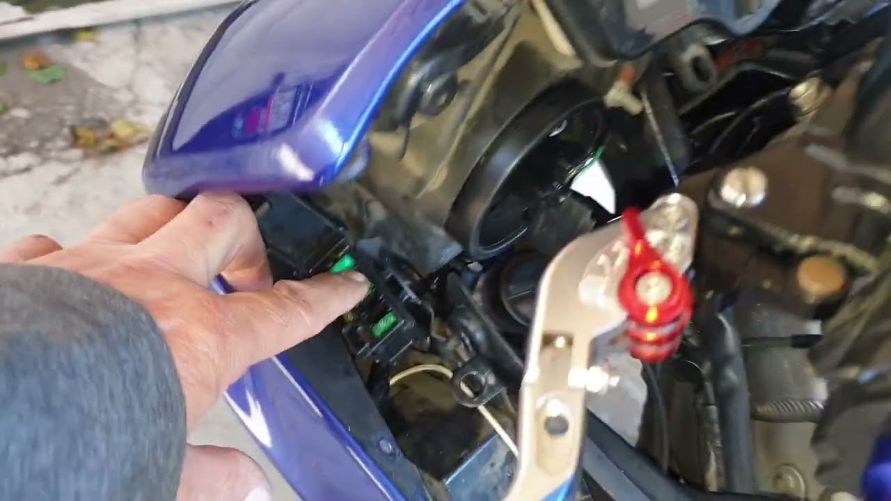 Honda VFR 800 Vtec Head light wiring fix #honda #vfr #light #repair #vfr800