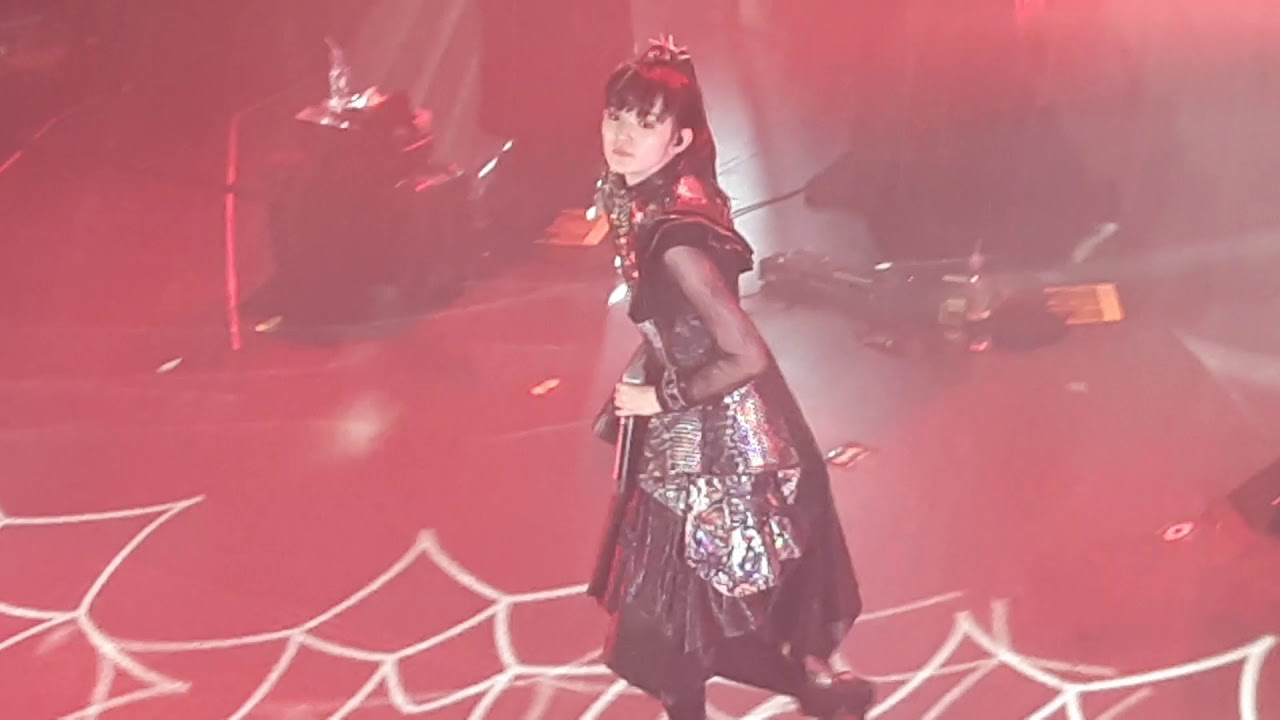 Babymetal - Kagerou + kami solo. København 05.02.20