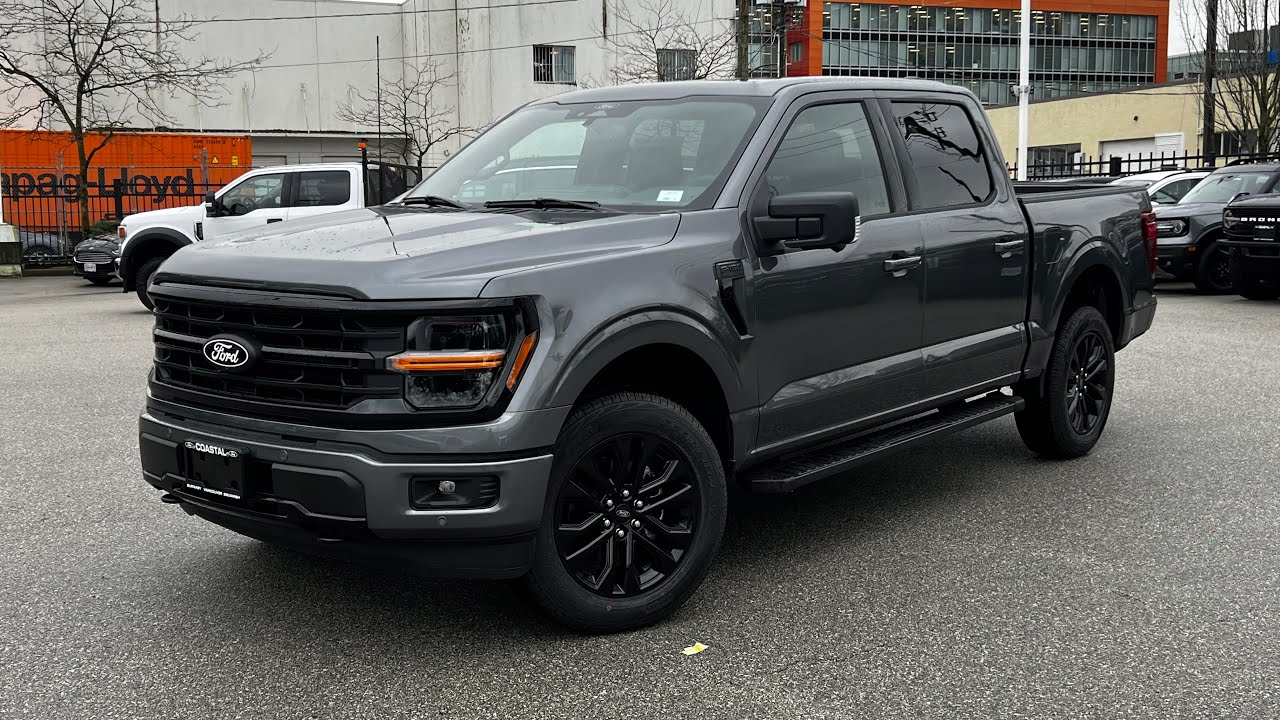 2025 Ford F-150 XLT 4x4 SuperCrew 303A, Stock# 123620 | Coastal Ford Vancouver