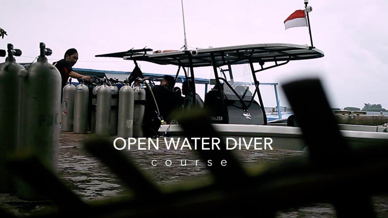 Discover the Underwater World | PADI Open Water Diver Course with Bubbles Dive Center | @bagusnbirawan