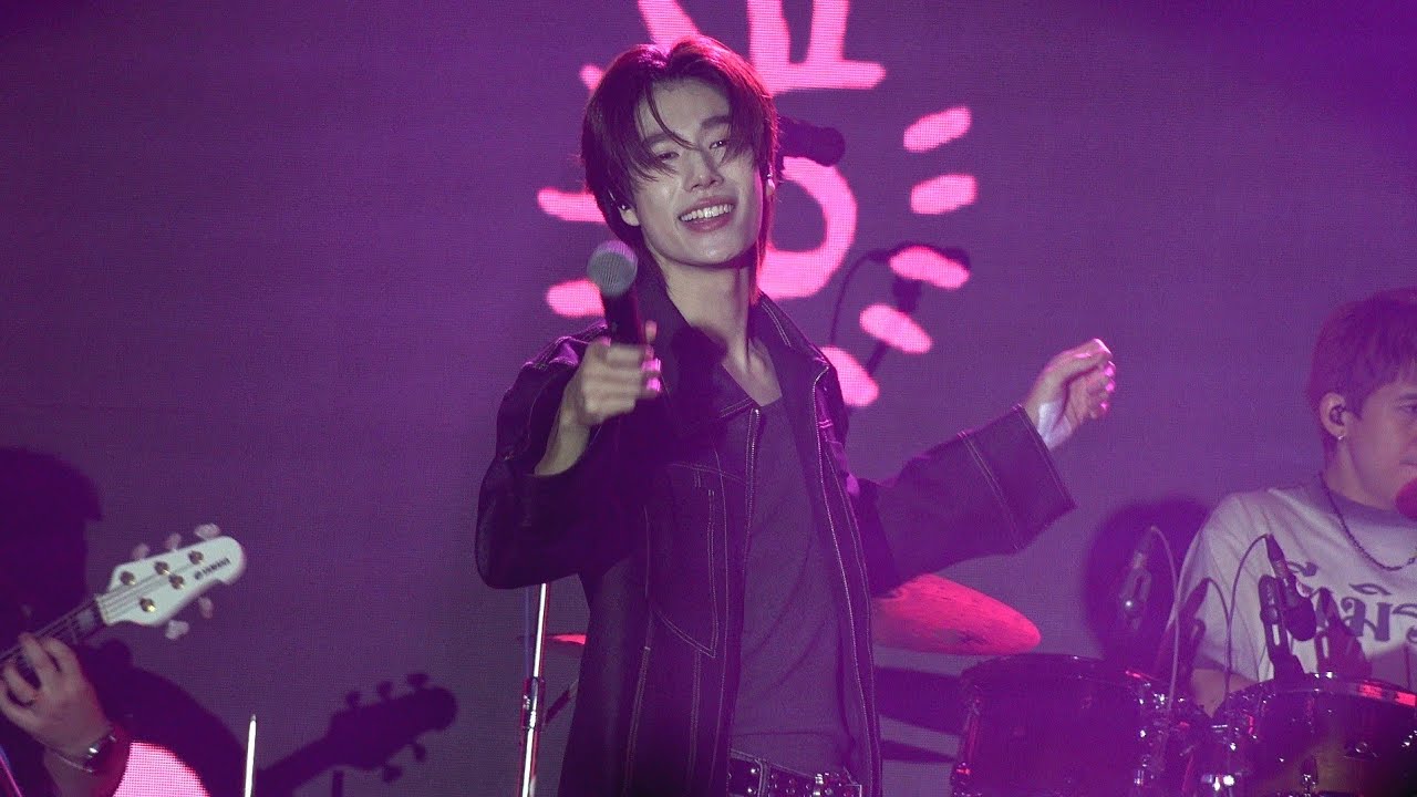 [4K] 2025.11.16. Phuwin - Me and You + Truth in the Eyes + You're My Star 《BangsaenFest 2025》