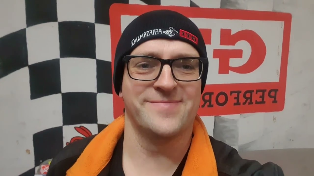 Wymiana oleju manualnej skrzyni biegów na przykładzie Skoda Octavia 1.6 TDi Skrzynia 5-cio biegowa