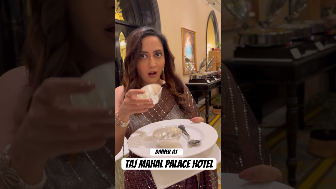 Taj Mahal Palace hotel mein aise dinner serve hota hai 😳 #shorts #garimasgoodlife