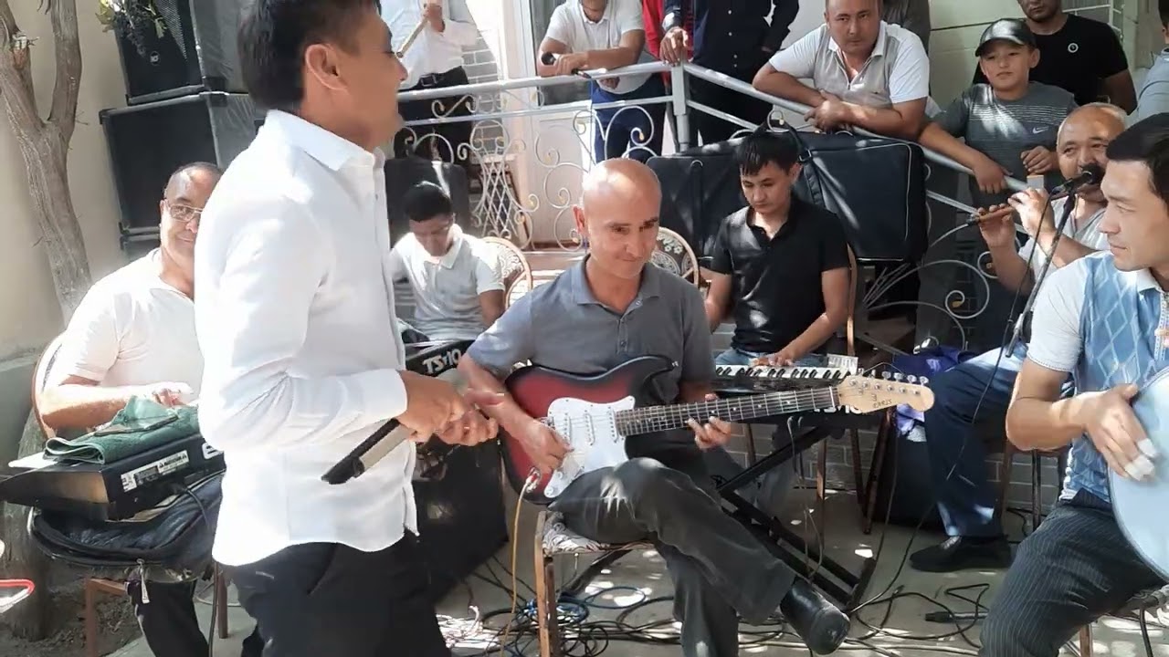 Mansur Qurbonov Asaka tumanida To'yda Jonli jonli ijro