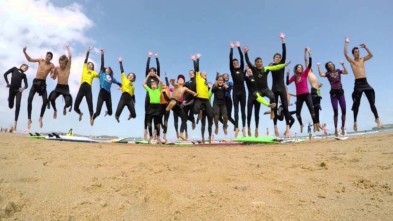 GoPro Introducing Escuela Cantabra de Surf